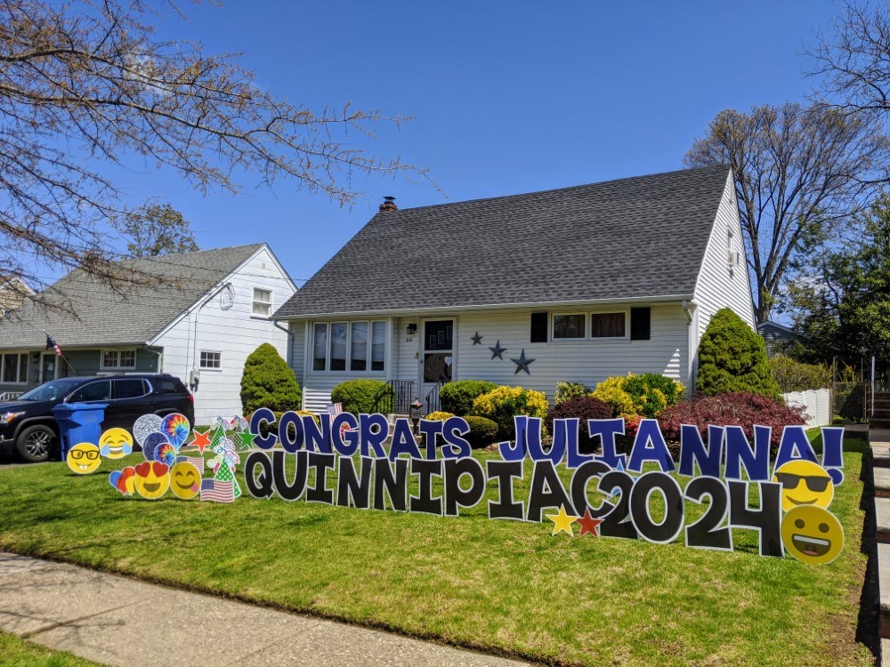 Custom Graduation Yard Signs in New Jersey