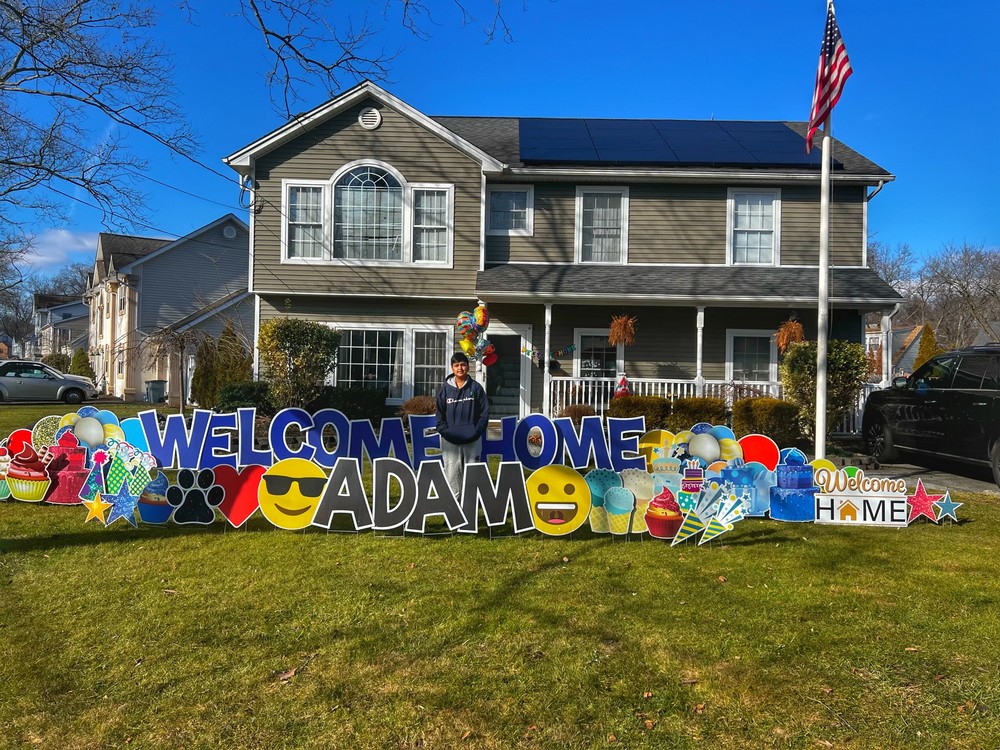 Welcome Home Lawn Sign in Wayne, NJ