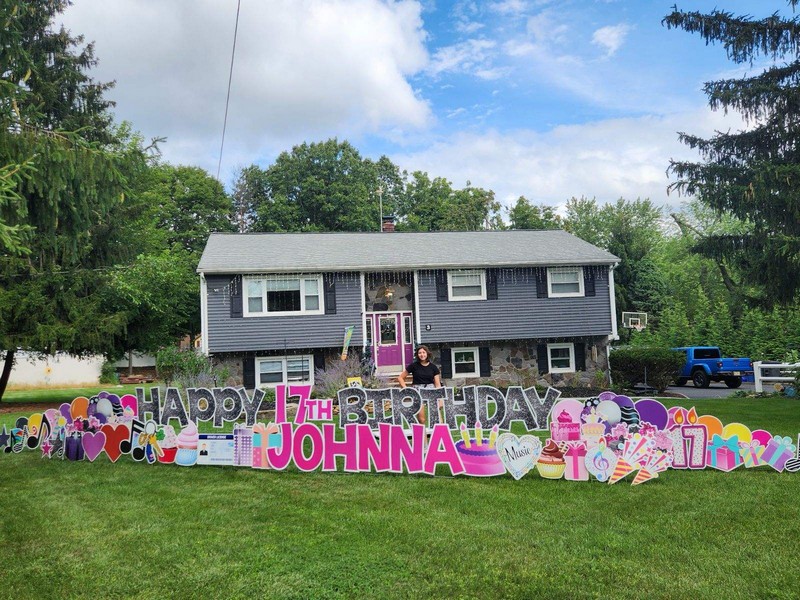 Happy Birthday Lawn Sign in Park Ridge, NJ