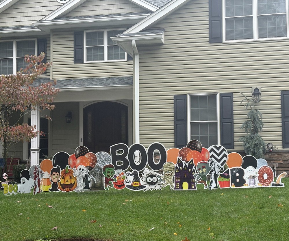 Boo Halloween Themed Lawn Sign in Mahwah, NJ