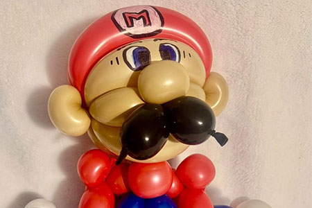 Balloon Artist Kids Party